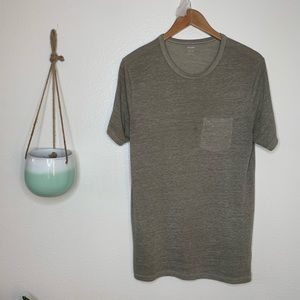 ✨CLEARANCE OLD NAVY | T-shirt